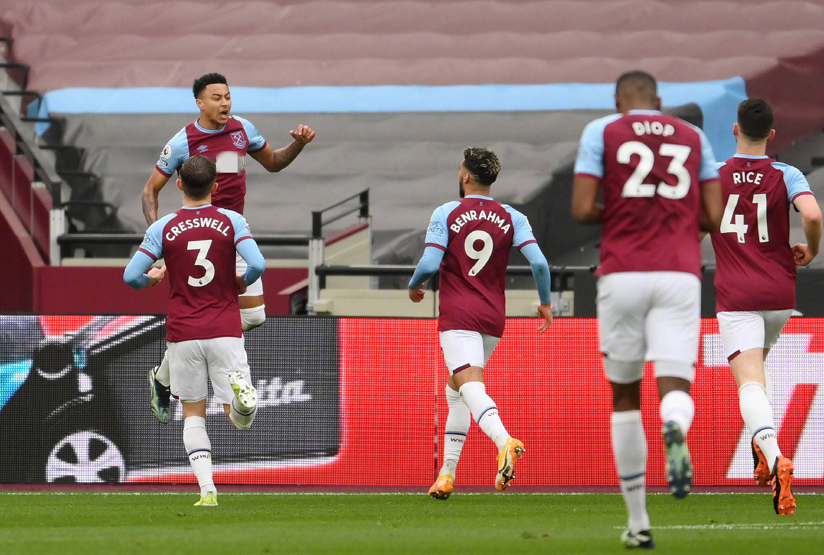 曼聯宣布卡瓦尼因隔離將無緣戰紐卡 首秀或將出戰歐冠.